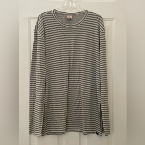 FAHERTY Cloud Reversible Crew Mens Size XXL Gray LS Striped Gray Baselayer